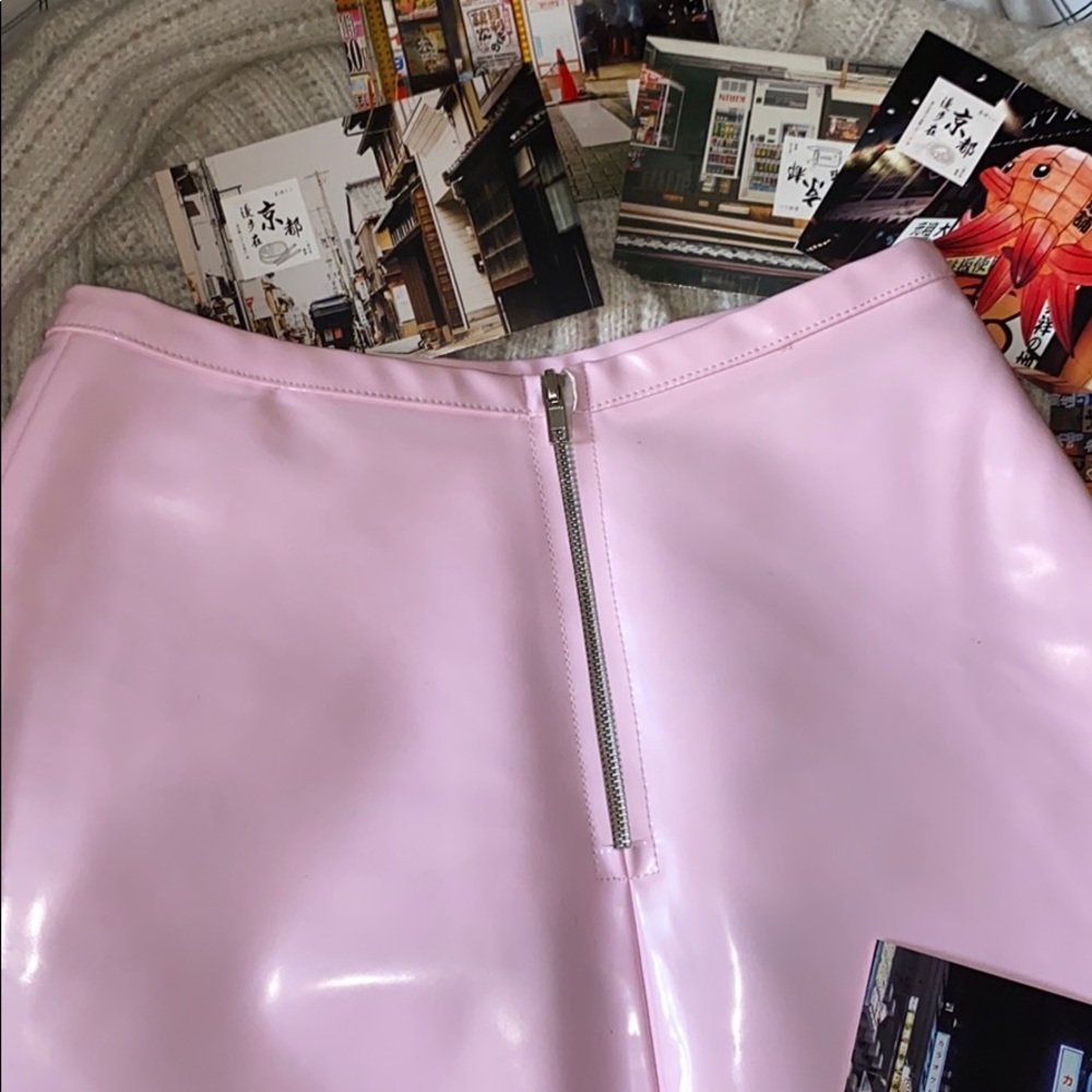 American Apparel Vinyl Skirt - Picture 2 of 3